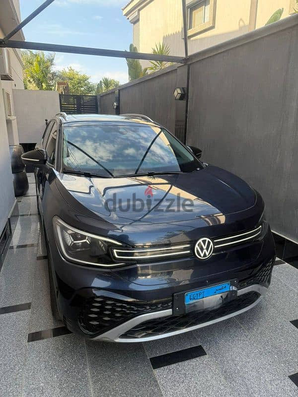 Volkswagen ID6 2023 Pro 0