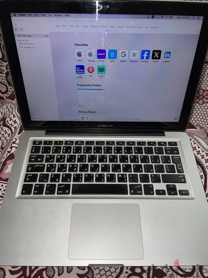 MacBook Pro 1