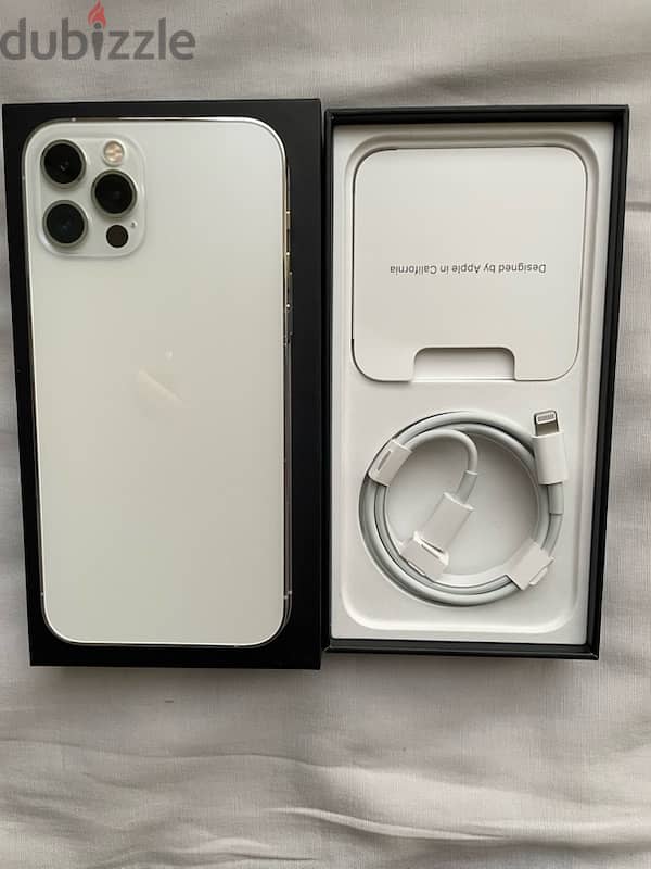 iphone 12 pro silver with box abd cable charger 0