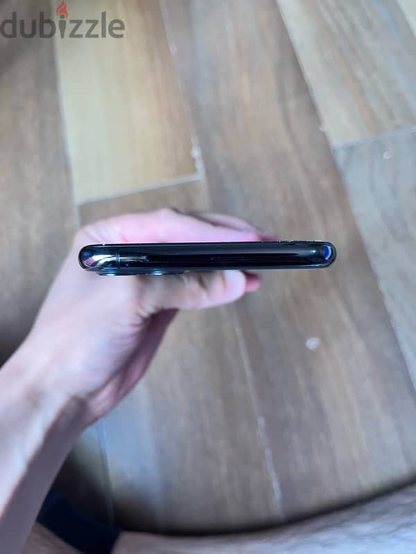 iphone 11 pro max ايفون ١١ برو ماكس 5