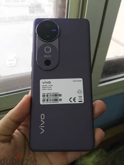 vivo v40