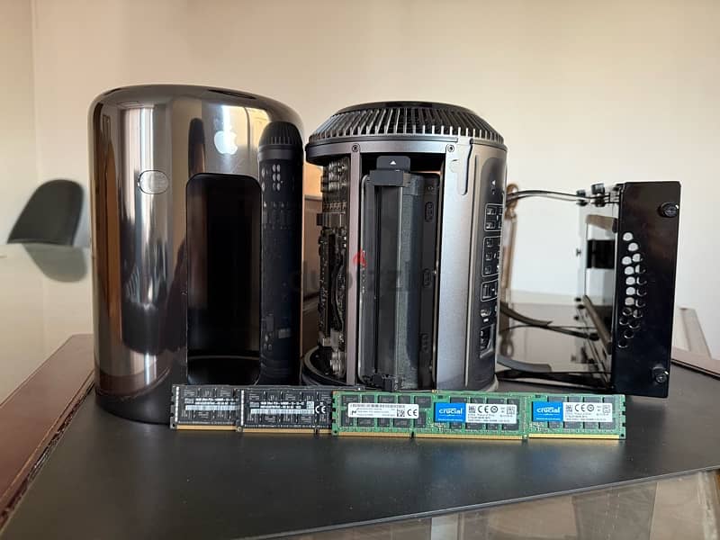 Mac Pro (Late 2013) 15