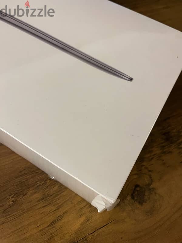 Macbook air m1 sealed جديد لم يفتح 3