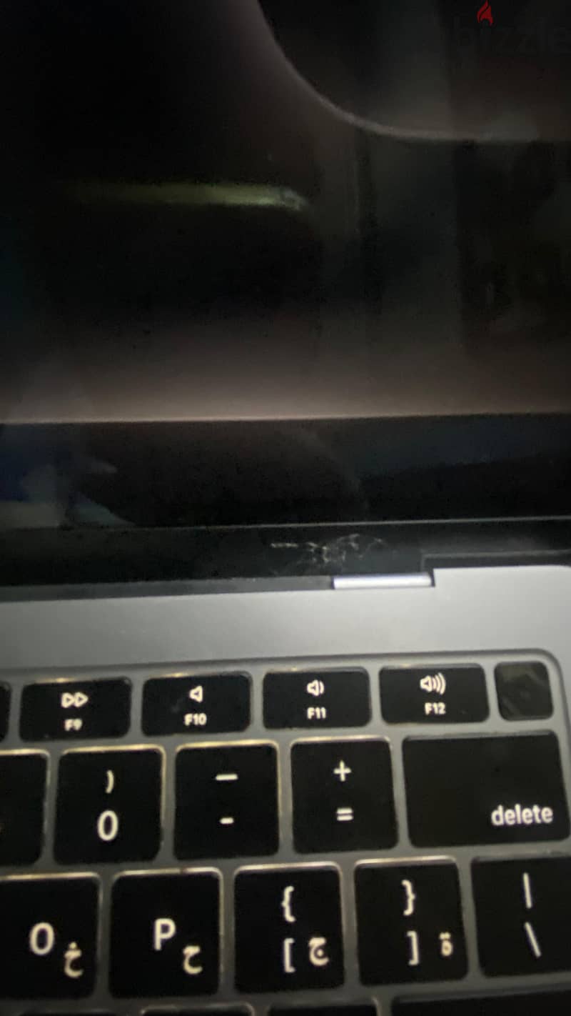 MacBook air (2018-i5) 2