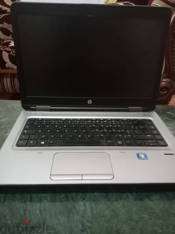 لاب توب HP بحالة ممتازة استعمال خفيف 0