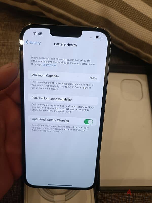 ايفون ١٣ بروماكس زي الجديده بطاريه ٩٤ 8