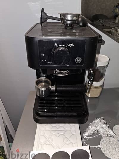 مكنة قهوة ديلونجي EC230  delonghi