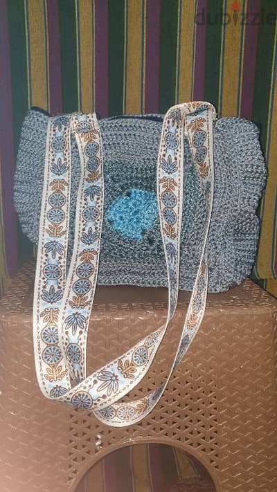 شنطه كورشيه زرقاء - Blue chrochet bag