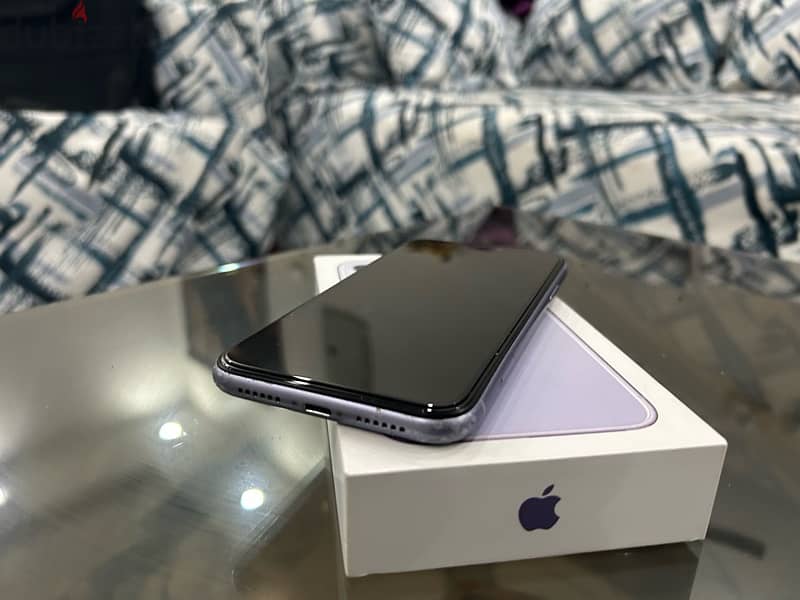 i phone 11 storage 128 GB purple 2