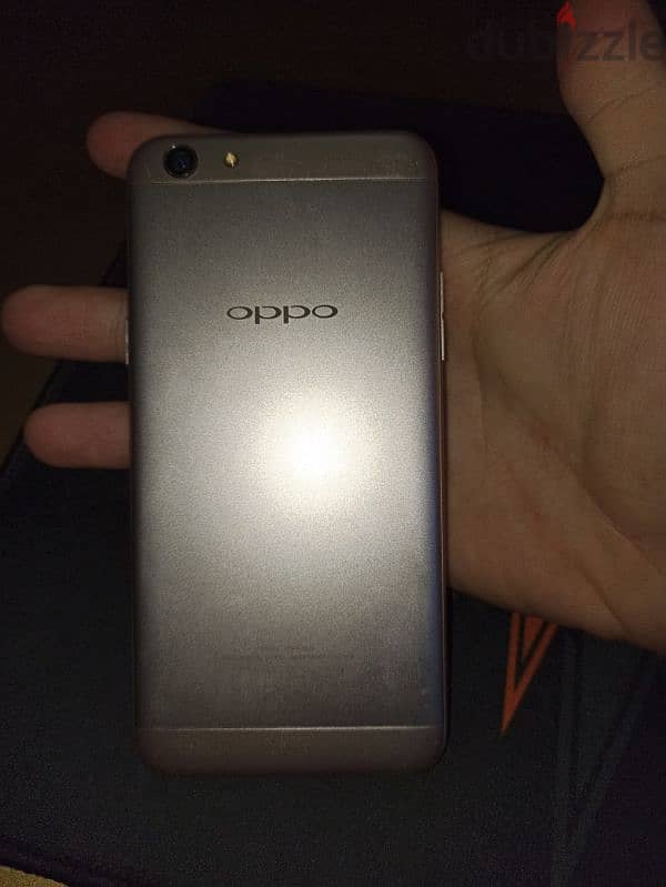 OPPO F3 0