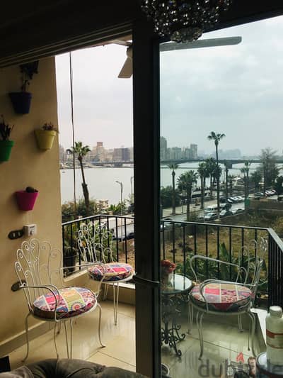 Nile Side apartment with unmatched views