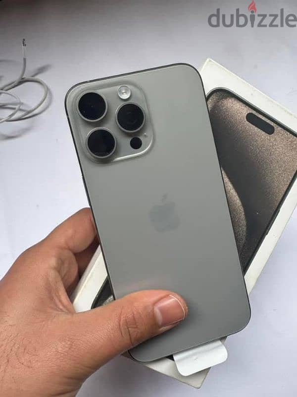 iphone 15 pro max  خطين فعلي زيرو 0