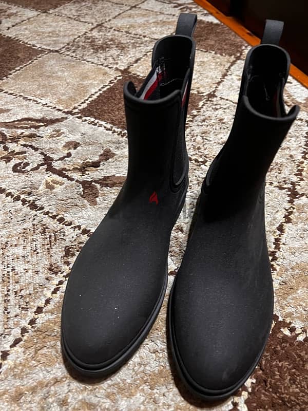 Tommy Hilfiger original boots From USA. 2