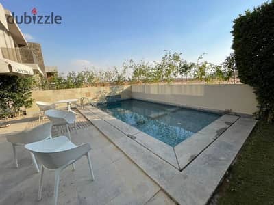 Villa with swimming pool, immediate delivery, a bargain, view of the pyramids, 7-year installments