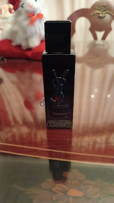 Yves Saint Laurent  bottle