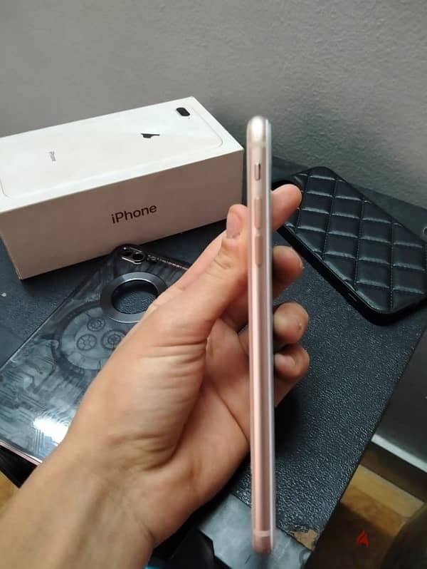 iphone 8 plus gold 4