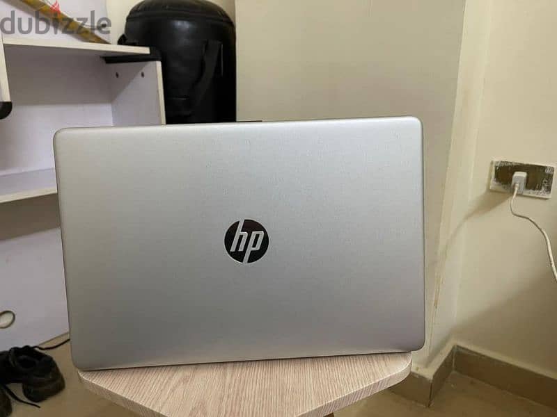 لابتوب hp الجيل السابع شاشة15.6بوصة هارد ٧٠٠جيجا 5