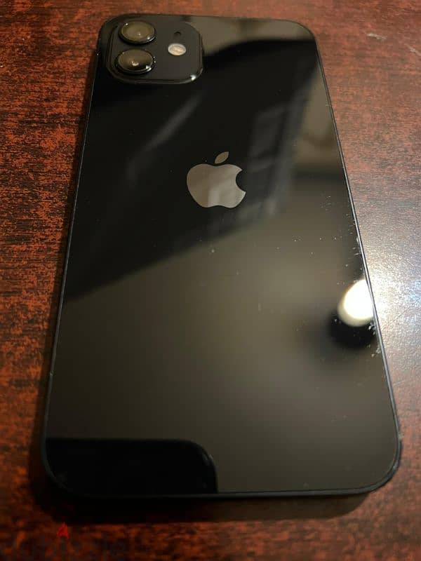 iPhone 12, black, 79% battery 2