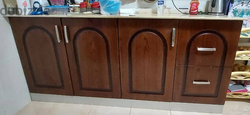 Kitchen real wood with marble 1