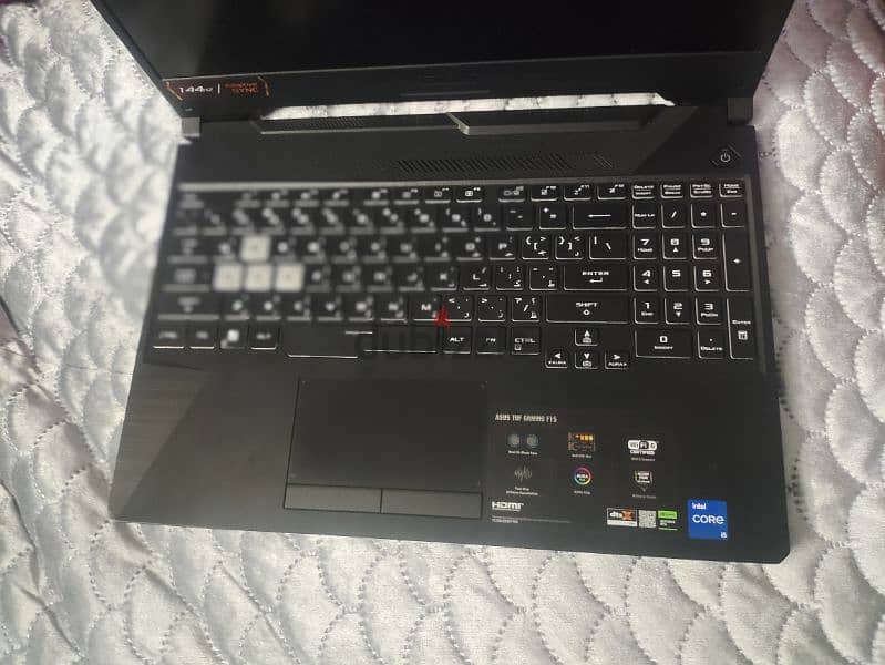 laptop RTX 2040 i5 th11 SSD M2 1TB 15.6 144ghz 4