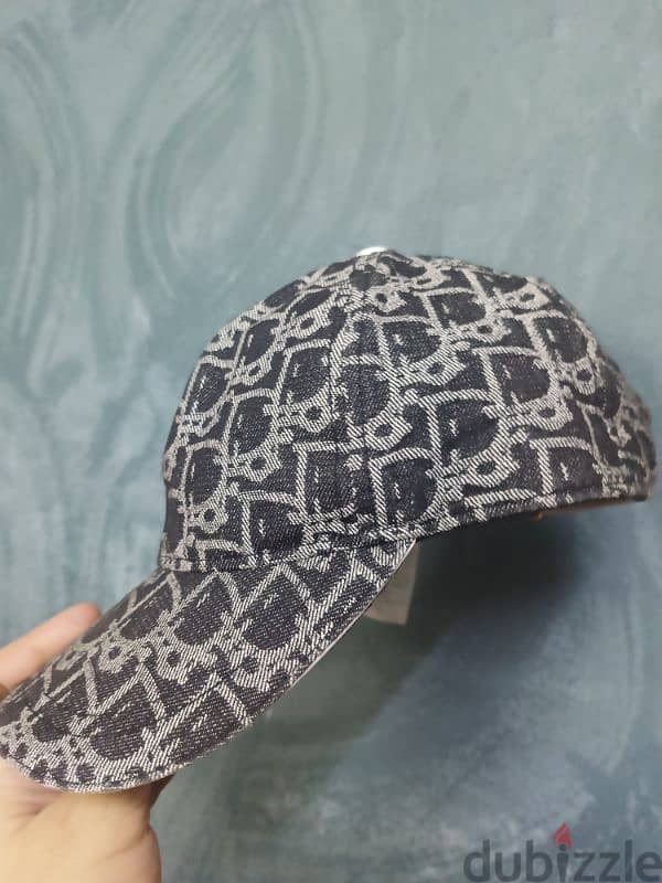 Dior cap used 2