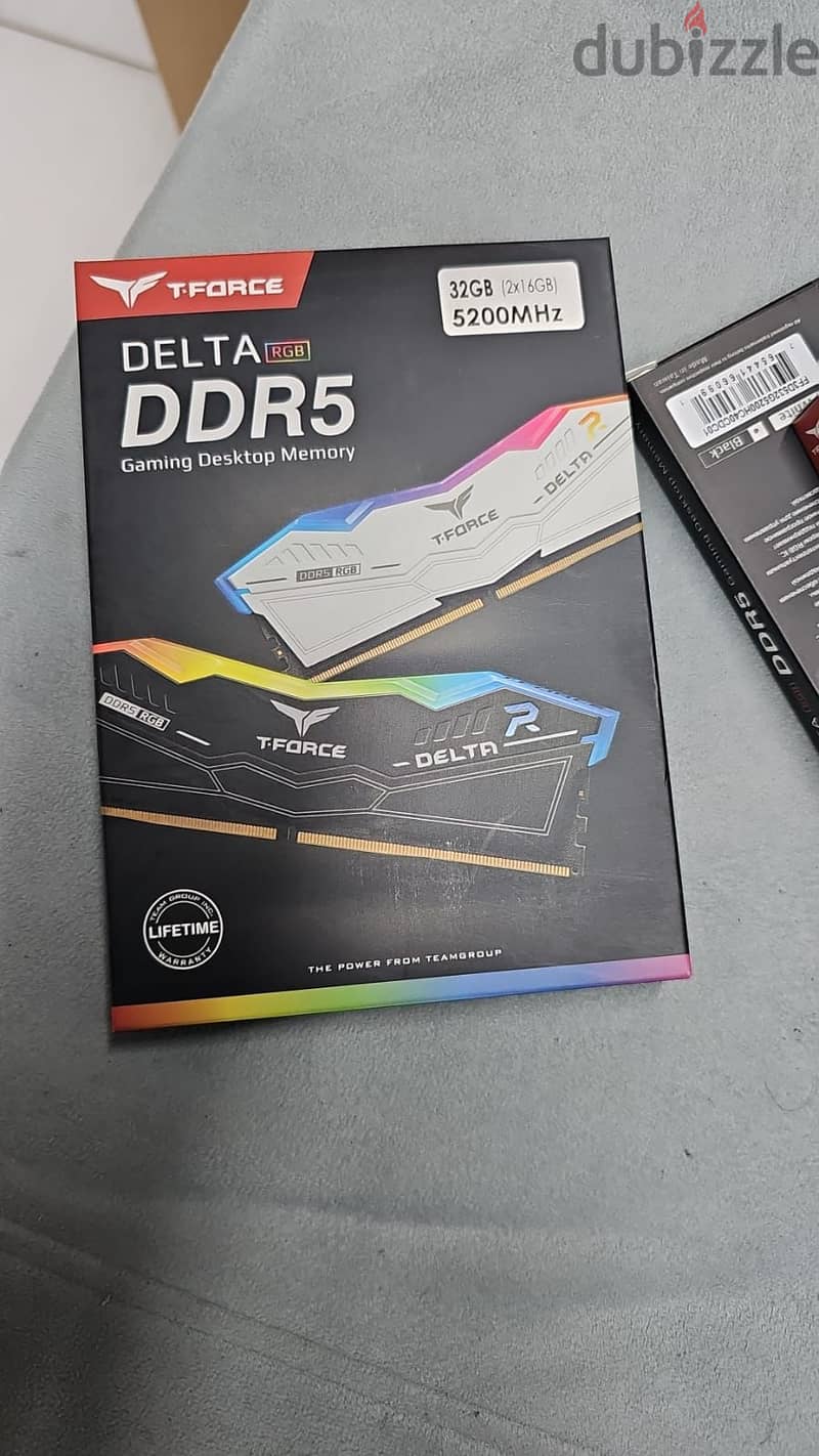 RAMs DDR5 and Hard Nvme 0