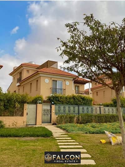 villa Townhouse 247m for sale with prime location RTM in Hyde Park New Cairo 5th Settlement with installments over 4 years