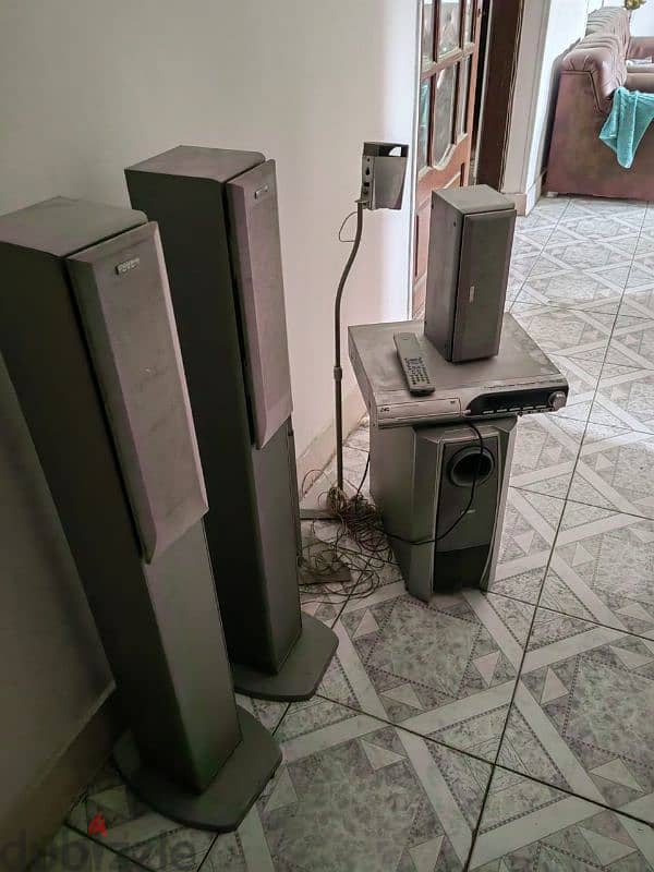 home theatre  jvc 1