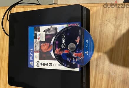 PS 4 with one controller and 6 free CDs