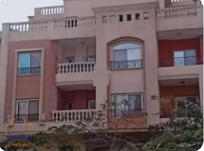 duplex for sale 370m with garden 120m south of academy new cairo