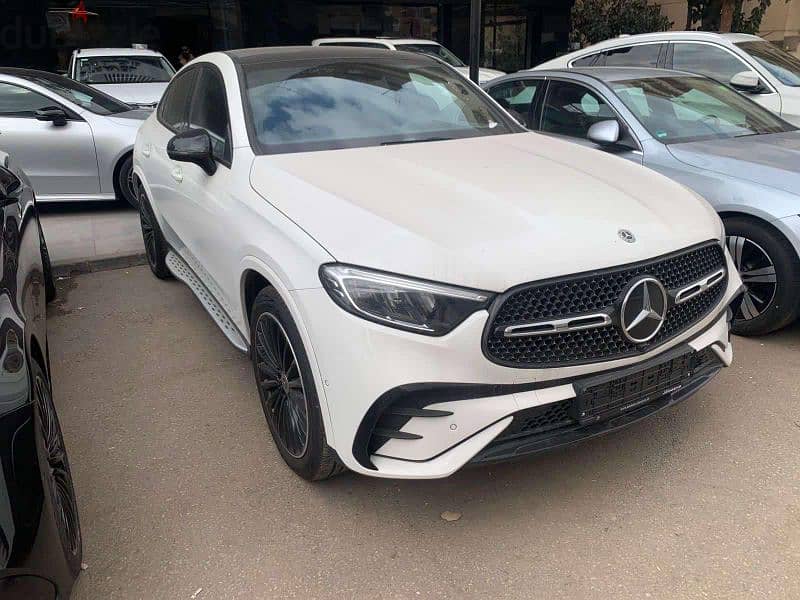 MERCEDES GLC200 AMG COUPE 0