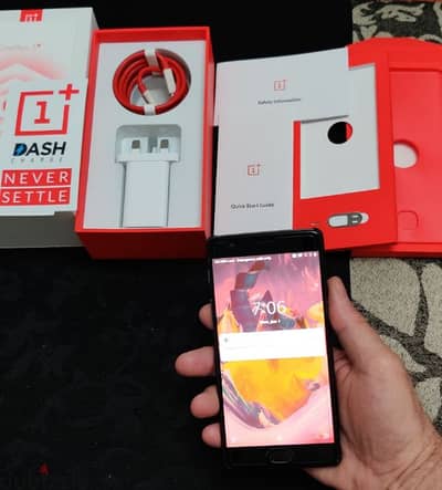 OnePlus 3T with all original box +charger