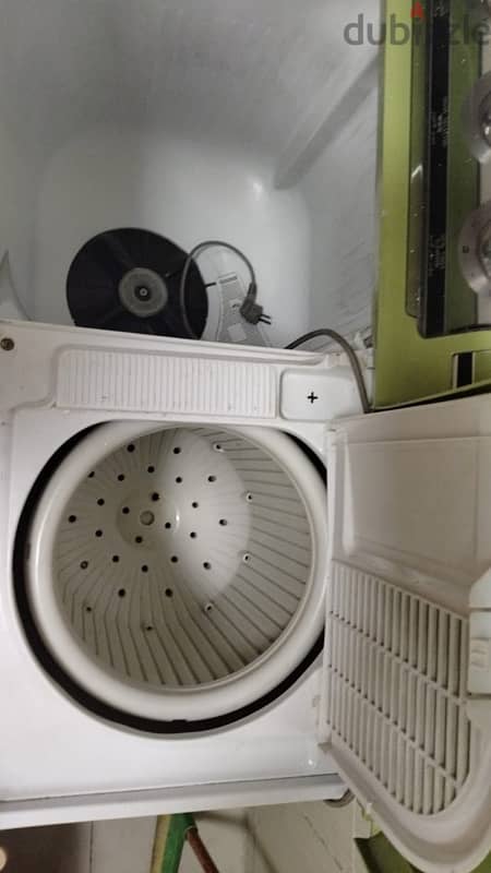 Hitachi - Washing Machine 4