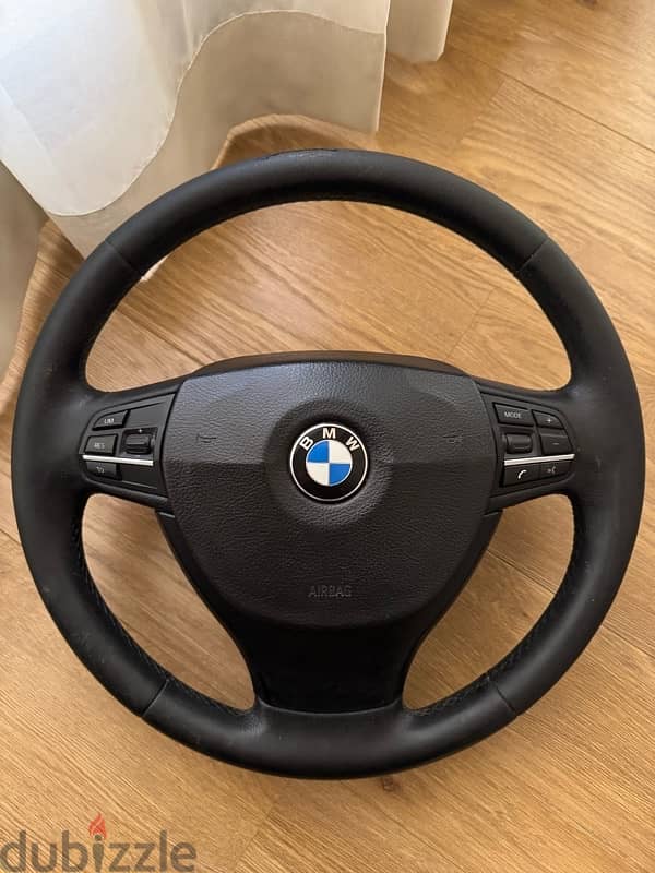 BMW F10 steering wheel 0