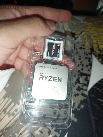 بروسيسور متبرشم زيرو متفتحتش نهائي Ryzen 5 5600X