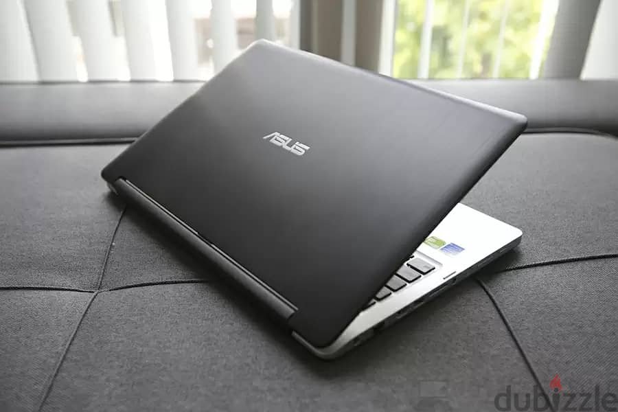 زى الجديد بشاشة تاتش اسوس ASUS امريكى بكارتين شاشة للالعاب والبرامج 0