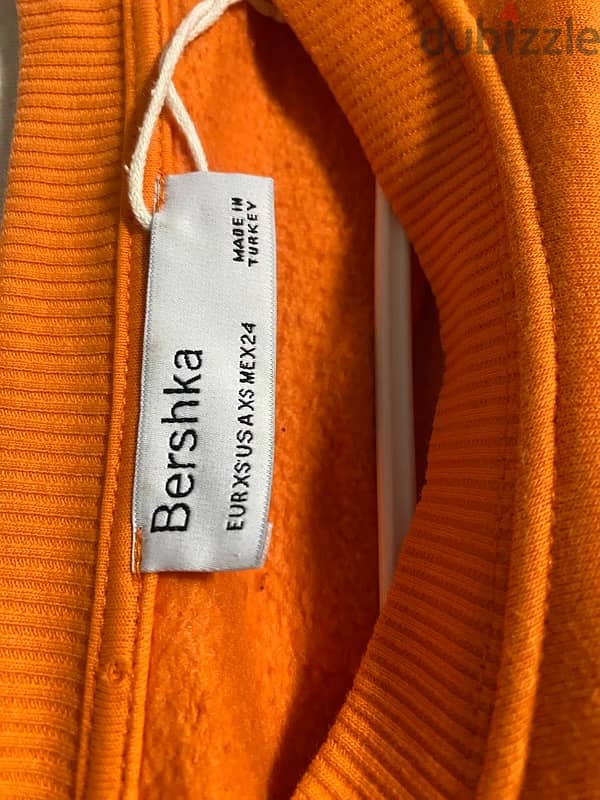 bershka crewneck oversized 1