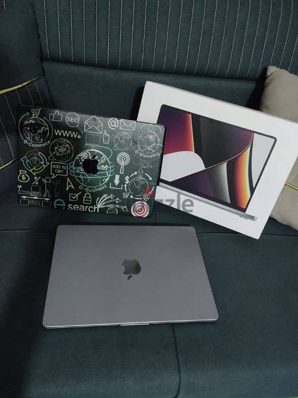 MacBook Pro M1 pro 14 inch With Box Like New 2