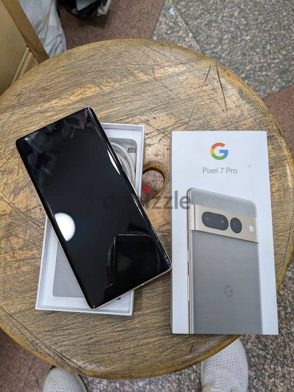 Google Pixel 7 Pro 128G Green جديد 1