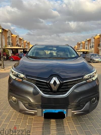 Renault Kadjar 2019 فابريقه بالكامل اعلي فئه مالك اول