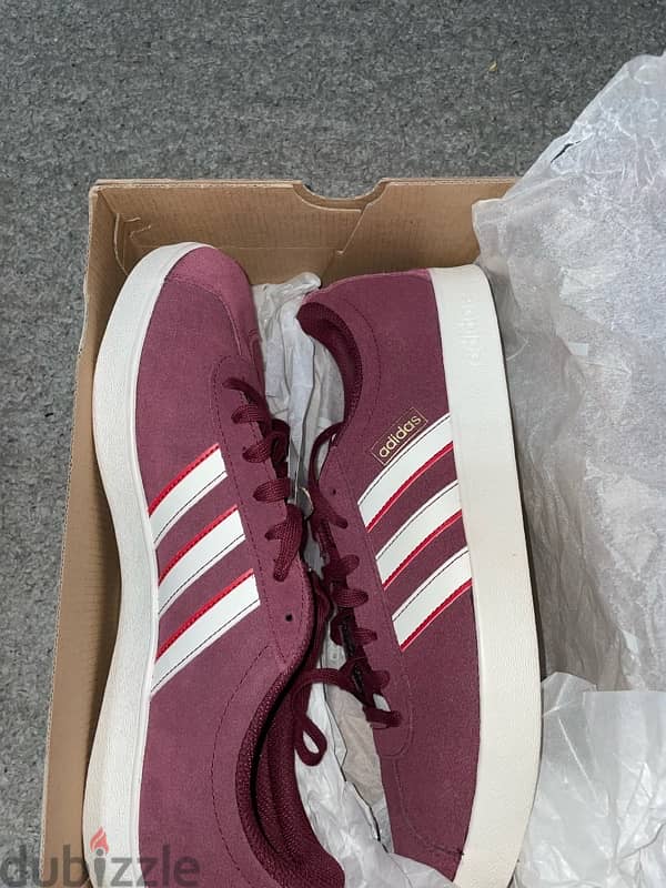 Adidas Lv court 2.0 3