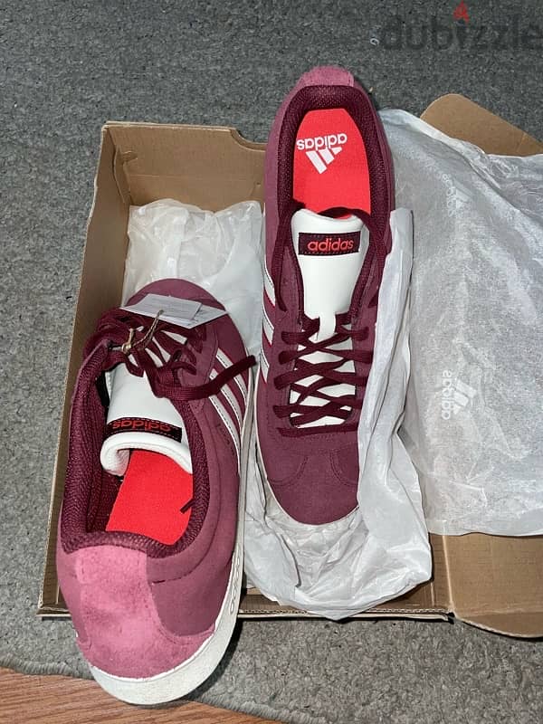 Adidas Lv court 2.0 4