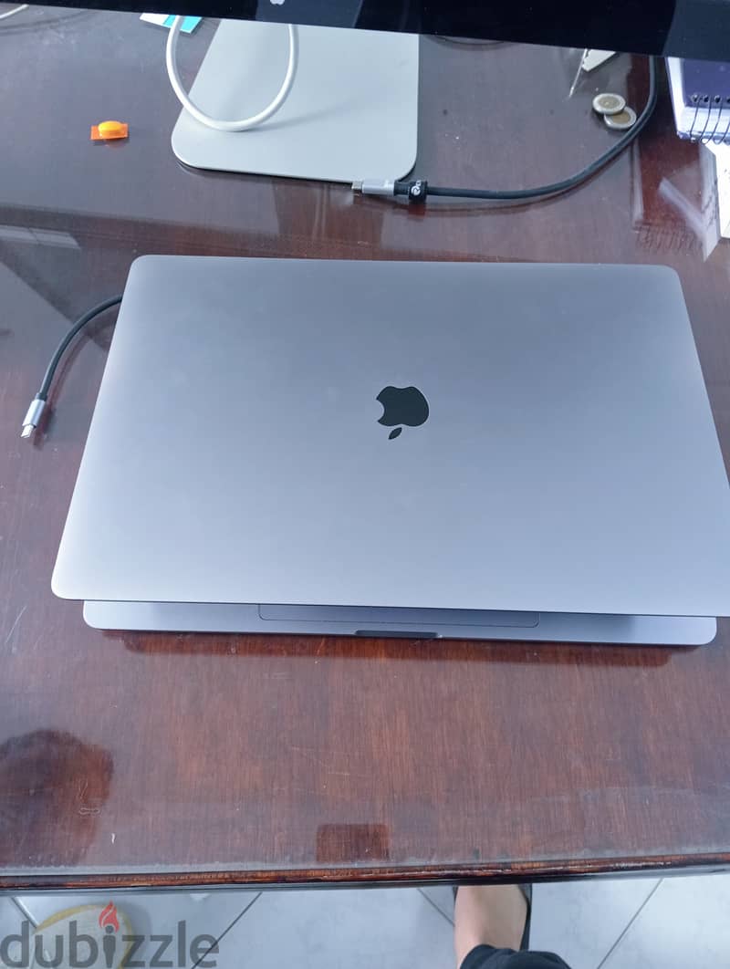 Mac book pro 2019 5