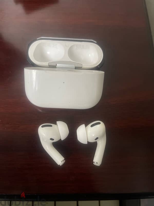 apple airpods pro 1st generation 1