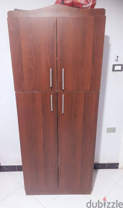 دولاب ملابسwooden wardrobe