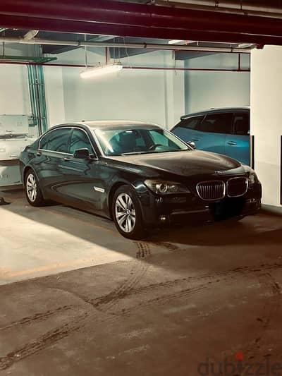 BMW 740 2010