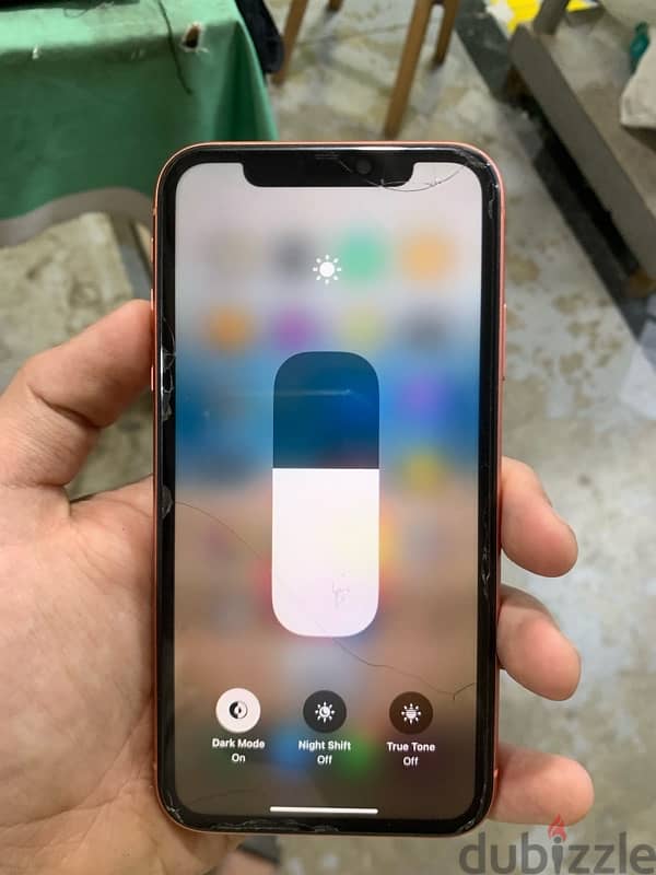 iPhone XR خطين 2