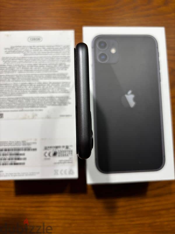 IPHONE 11 STORAGE 128GB No Scratches 4