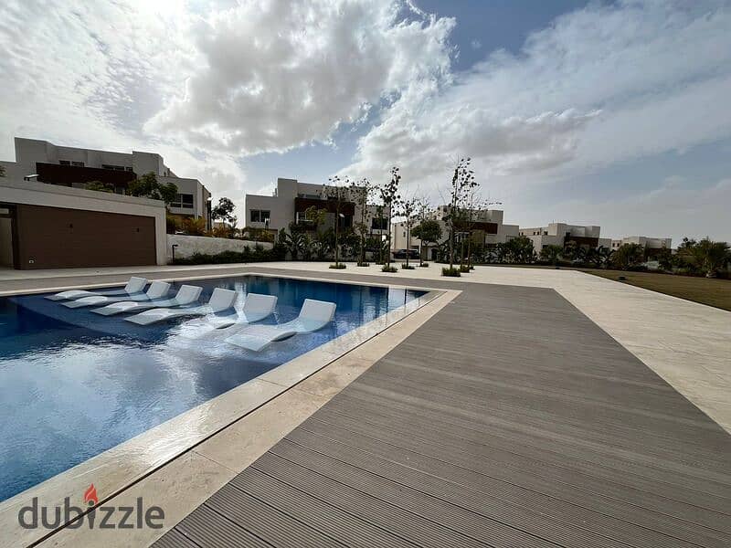 For sale standalon villa 4/3 finished with swimming pool 420m distinctive view in Solia Compound 6th of October in front of New Giza near Sheikh Zayed 0