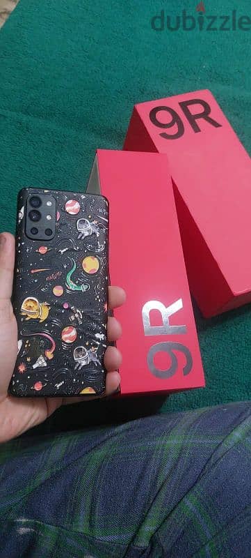 للبيع oneplus 9r 1